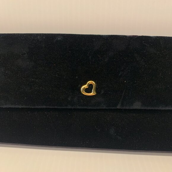 Victoria Secret black velvet clutch purse. - Picture 9 of 9